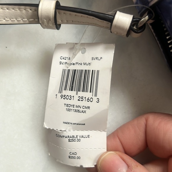 New coach - Picture 2 of 2